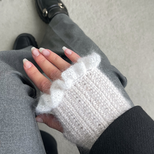 Ruffle Wrist Warmers