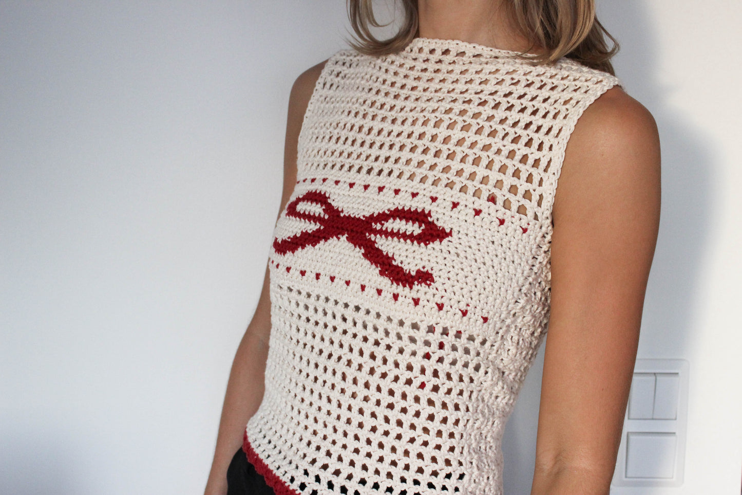 Easy Christmas Crochet Top Pattern – Made-to-Measure DIY Bow & Heart Design, Festive,Made-to-Measure, Statement crochet top, Crochet holiday aesthetic, Holiday crochet clothing, Beginner-friendly crochet pattern, Christmas crochet top