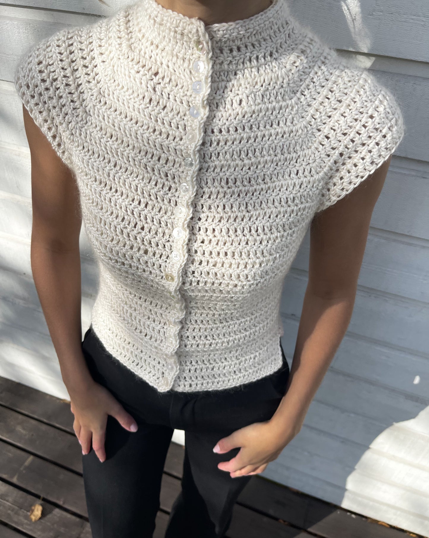 Button Up Top - Crochet Pattern