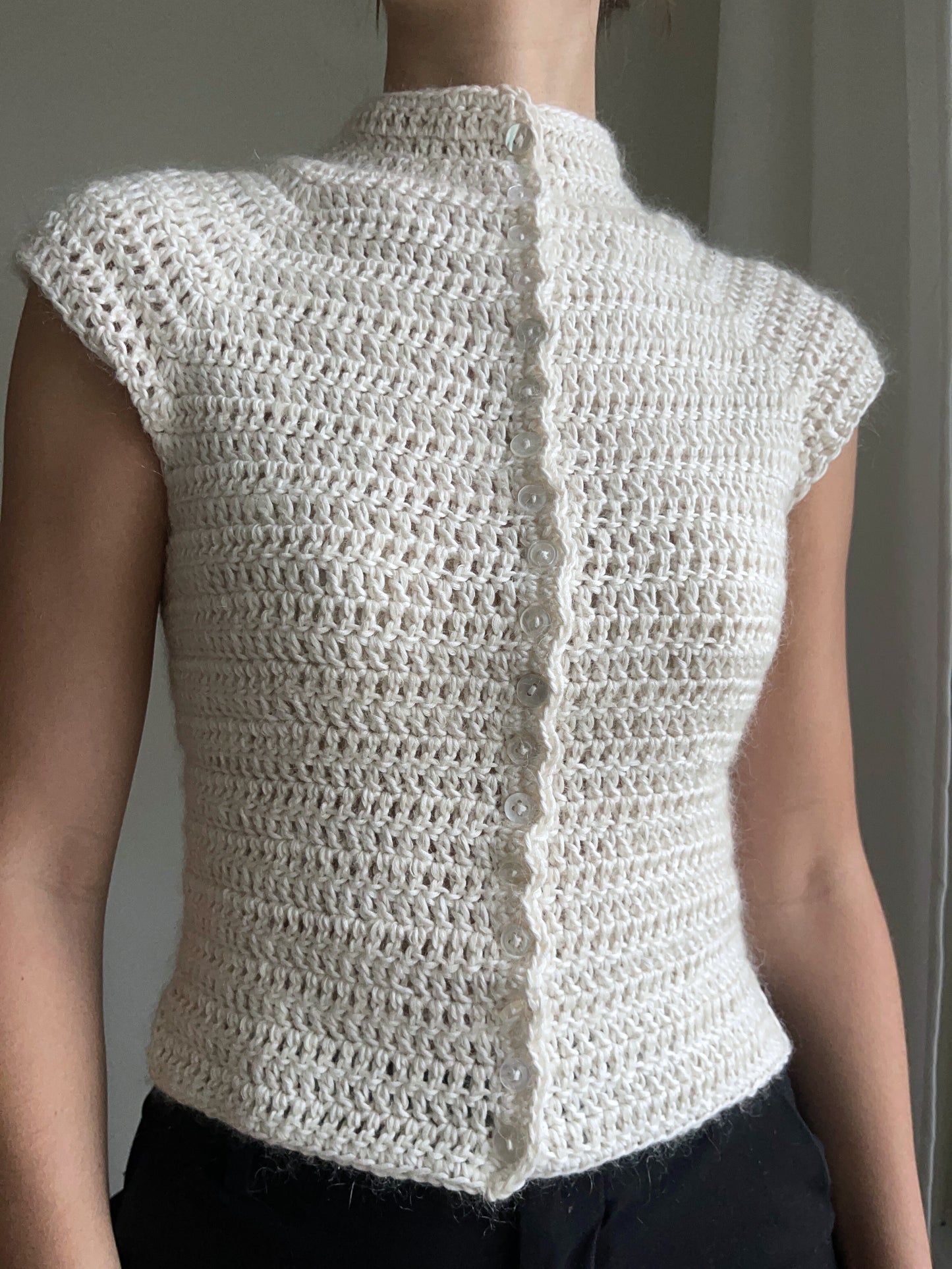 Button Up Top - Crochet Pattern